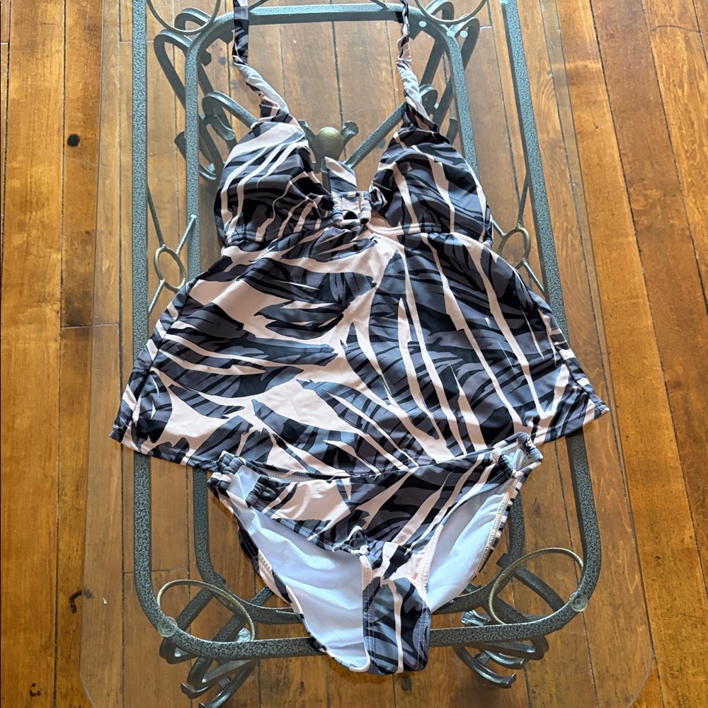 VENUS Black and White Zebra Print Swim Set Comes with 2 different tops!